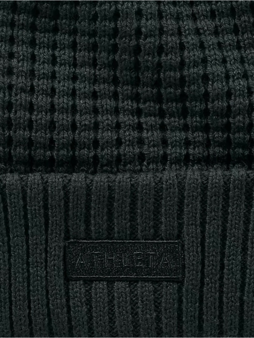 Athleta Upslope Waffle Beanie in ‘Elm‘- NWT - Dark Grey/Dark Green colour. - Picture 3 of 6